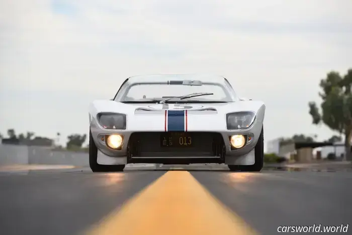 El Único Ford GT40 Descapotable Que Corrió en Le Mans Saldrá a Subasta