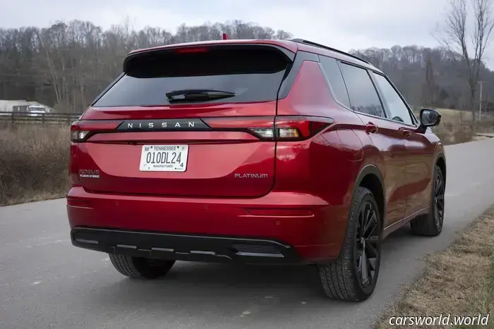 Recensione della Nissan Rogue 2026 ibrida plug-in: il jolly elettrificato