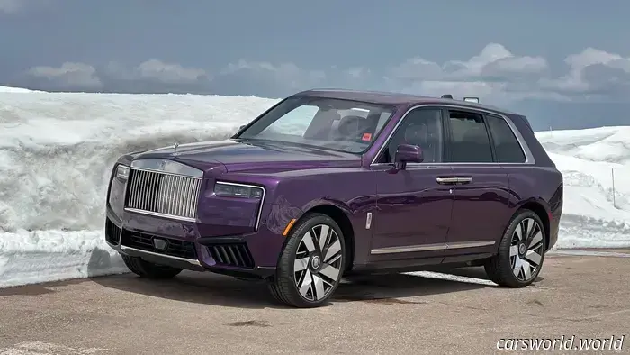 Reseña del Rolls-Royce Cullinan Series II 2025: Por qué escalamos montañas