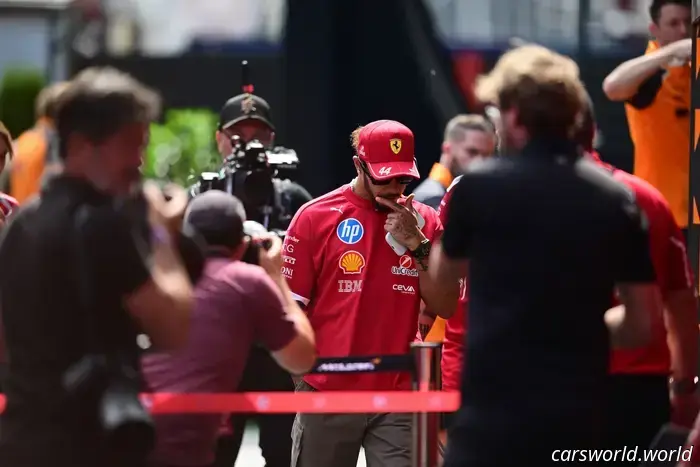 Ferrari e Hamilton Pensavano Di Essere Perfetti Per L'Altro. Quel Nuziale È Finito