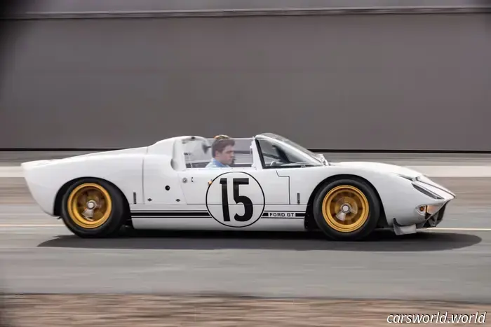 El Único Ford GT40 Descapotable Que Corrió en Le Mans Saldrá a Subasta