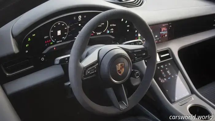 Reasons Why Porsche’s Digital Displays Stand Out from the Competition