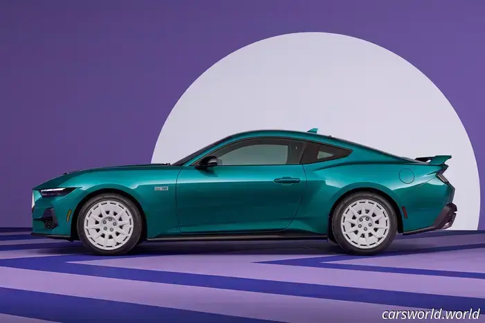 2026 Ford Mustang FX pacchetto è per Gen X'ers che vogliono davvero un nuovo corpo Fox