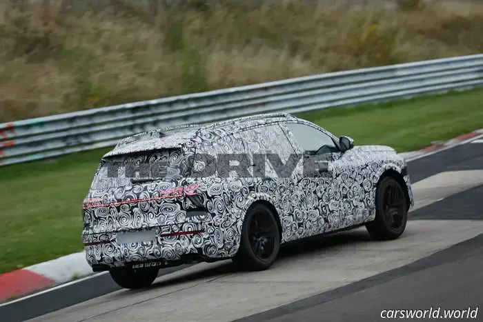 Audi Targets Mercedes-Maybach with Q9 Horch SUV: Spy Images