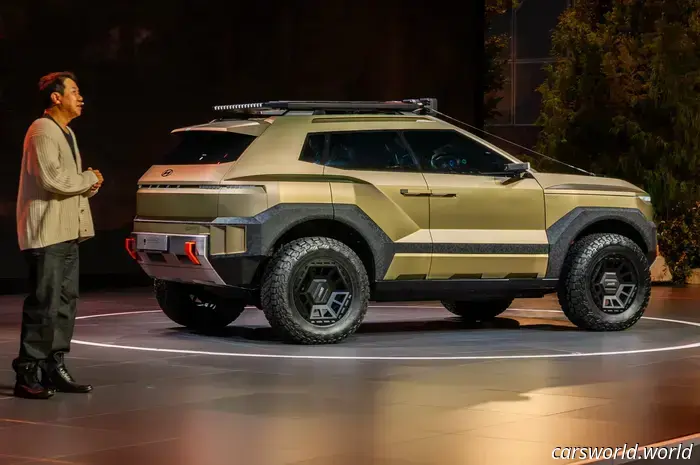 Hyundai Crater Concept è un fuoristrada cyberpunk che in realtà sembra un'auto davvero figa invece di un cassonetto della spazzatura.