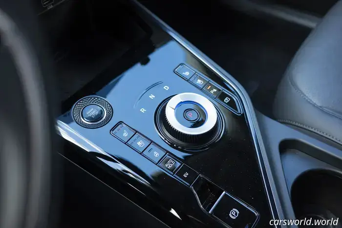 2025 Kia Niro Plug-In Hybrid Review: Excelling in a Single Aspect