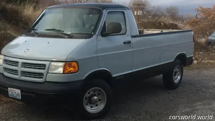 En Venta: La camioneta Dodge Ram Convertida en Camioneta Parece un Dibujo de Nevera