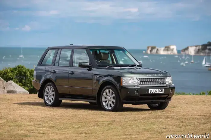 Il Range Rover sovralimentato della regina Elisabetta II è in vendita.