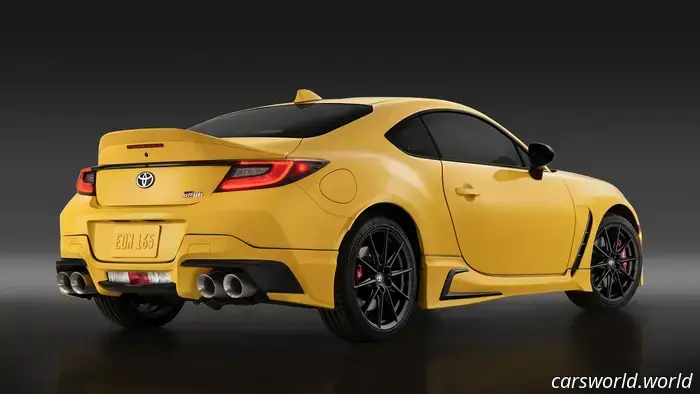 El Toyota GR Corolla 2026 Extra Intenso Agrega Torque y Abandona los Asientos Traseros