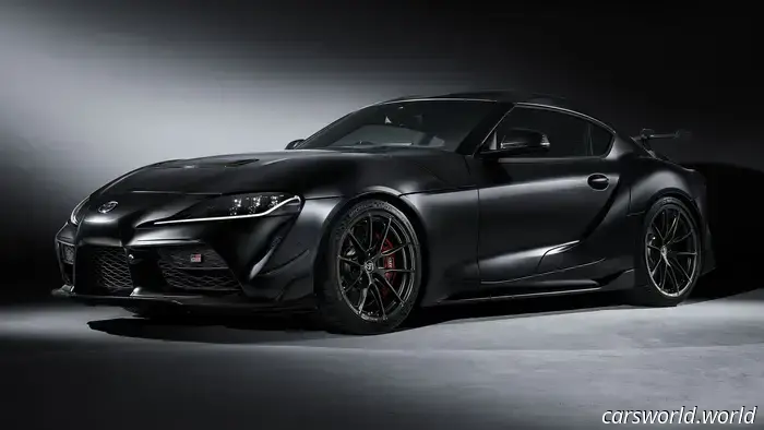 El Toyota GR Corolla 2026 Extra Intenso Agrega Torque y Abandona los Asientos Traseros