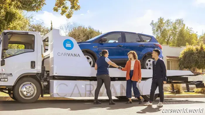 Carvana по какой-то причине медленно превращается в сеть дилеров Chrysler, Dodge, Jeep и Ram.