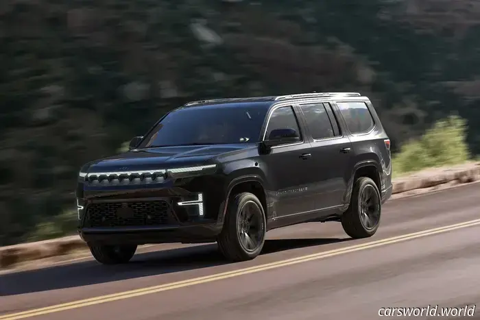 Il Jeep Grand Wagoneer 2026 ottiene l'opzione EV con range extender V6: oltre 500 miglia di autonomia