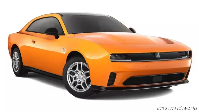 Che cosa è successo alla Dodge Charger Daytona EV di base?