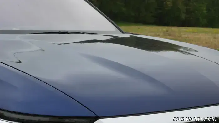 2026 Cadillac Vistiq First Drive Recensione: sogni Escalade su mezzi di medie dimensioni