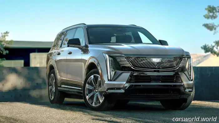 2026 Cadillac Escalade IQL mantiene i passeggeri di terza fila felici per $135.000