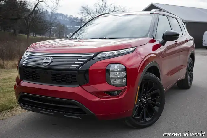 Recensione della Nissan Rogue 2026 ibrida plug-in: il jolly elettrificato