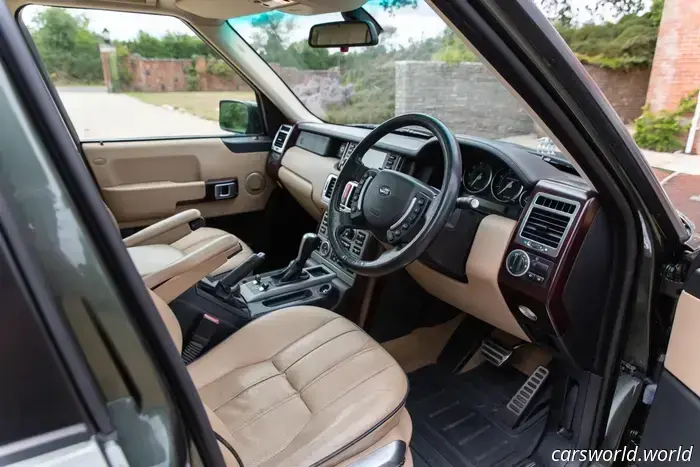 Il Range Rover sovralimentato della regina Elisabetta II è in vendita.