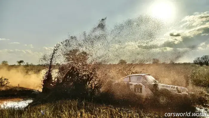 La leyenda de las carreras de Porsche, Zwart, califica el Safari del África Oriental como «probablemente el evento más duro que he hecho».