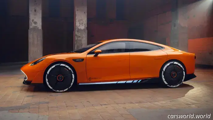 Mercedes AMG GT XX Concept оснащен активными аэродинамическими колесами и развивает мощность 1341 л.с.