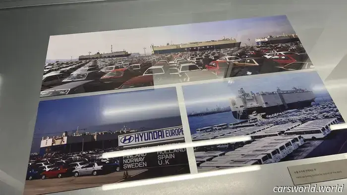 Dentro del Buque de Carga de 650 Pies de Hyundai Atracado en la Fábrica de Automóviles Más Grande del Mundo