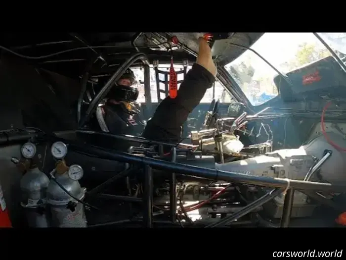 Drag Racer Matt Stutzman Reached 200 MPH While Driving Without Arms