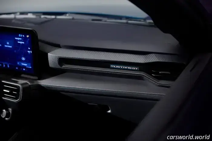 2026 Ford Mustang FX pacchetto è per Gen X'ers che vogliono davvero un nuovo corpo Fox