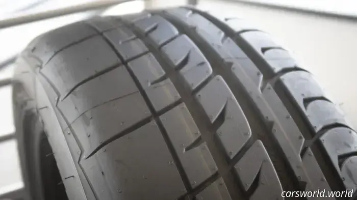 BFGoodrich G-Force Phenom Tire Review: An Excellent Performance Street Tire That Performs Well in Wet Conditions