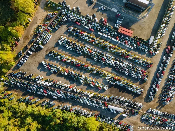 Questo sito d'aste dà ai rivenditori 2 ore per gareggiare per la tua auto