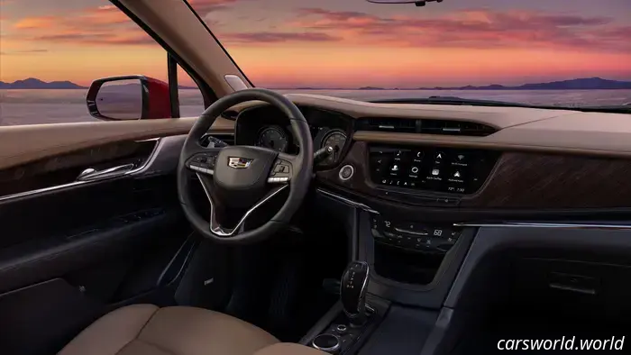 Unisciti a me mentre verso un sorso in memoria della Cadillac XT6