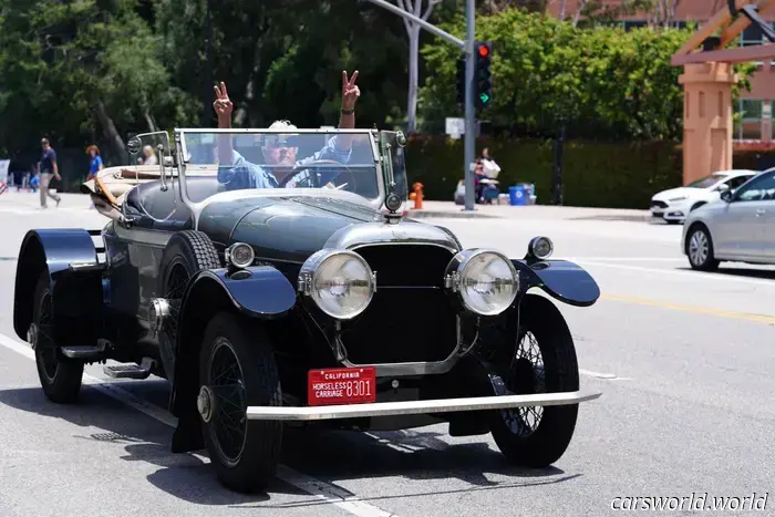 28 Heartwarming Images of Jay Leno Enjoying Rides in His Numerous Cars