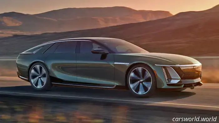 La Cadillac Celestiq da 3 340.000 è ufficialmente fuori in natura