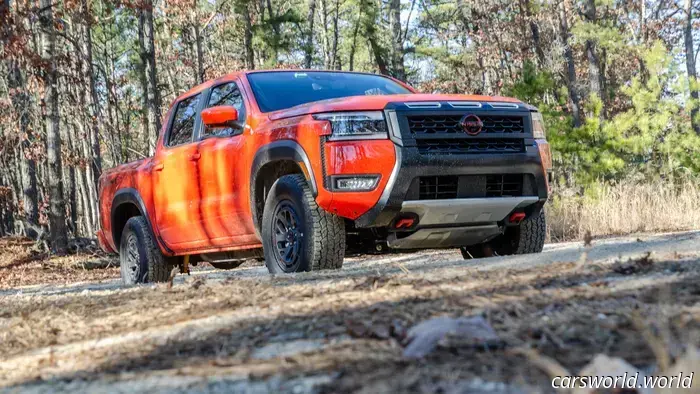 Revisión del Nissan Frontier Pro-4X 2025: Es Mejor Porque es Peor