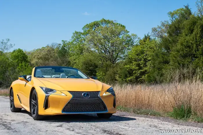 Recensione della Lexus LC 500 Convertibile 2025: Incontra i Tuoi Eroi