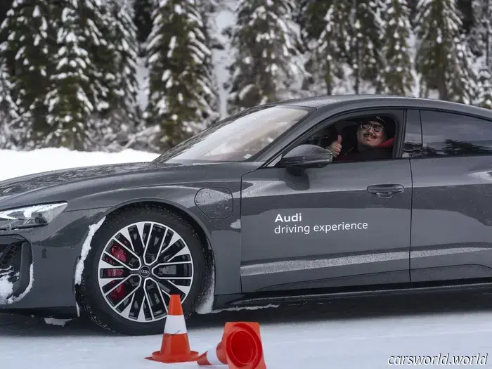 Cómo realizar un derrape con un Audi de 900 CV en hielo sin chocar.