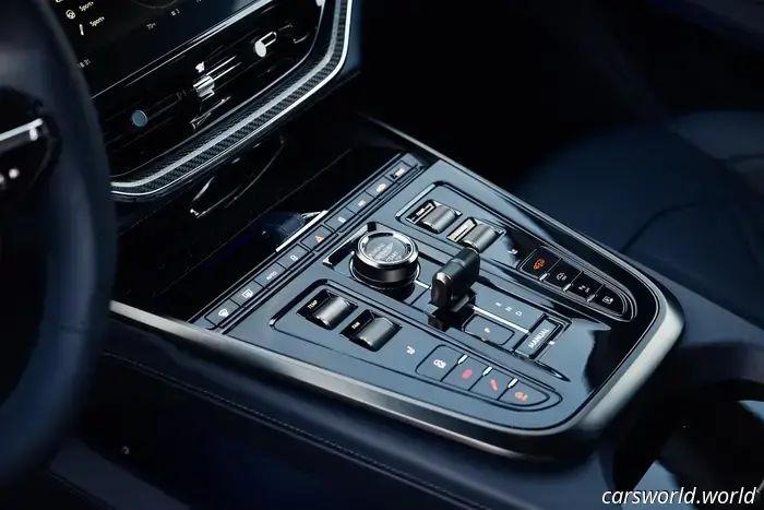 Primera prueba de conducción del Aston Martin DBX S 2026: ¡Excelente, y no solo para un SUV!