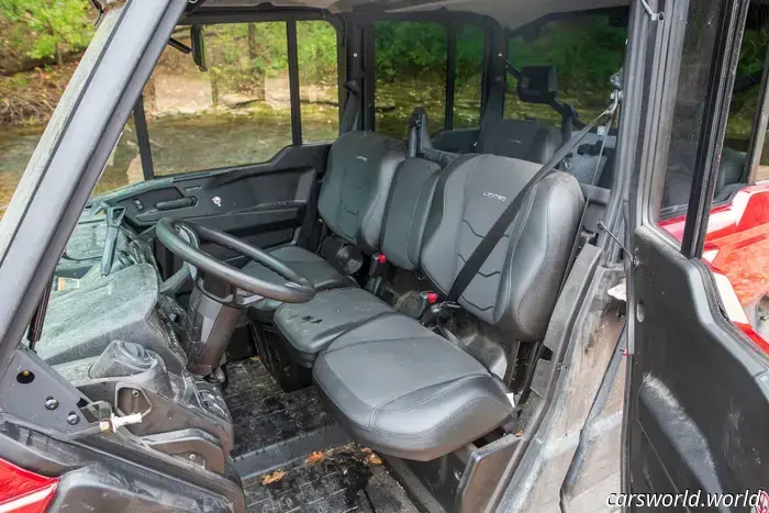 Polaris Ranger XD 1500 NorthStar vs. Can-Am Defender Max Limited: ¿Qué UTV de alto precio realmente domina?