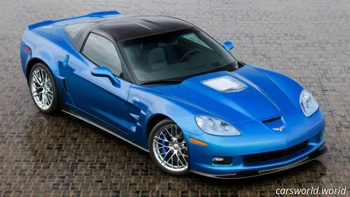 ZR1 abbandonata coperta di polvere alimenta il mistero nel parcheggio di Texas | Carscoops