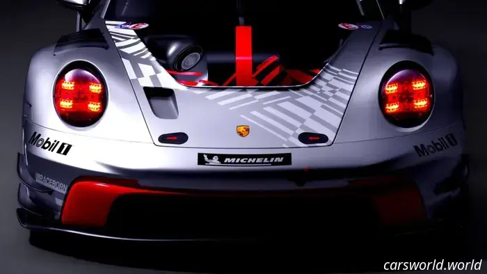 Le nuove 911 da pista di Porsche nascondono tecnologia sorprendente dietro forme familiari | Carscoops