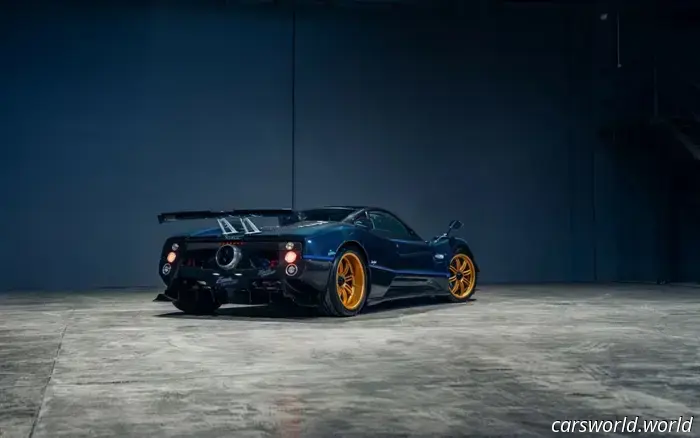 1-of-3 Pagani Zonda Tricolore Might Break Auction Record | Carscoops