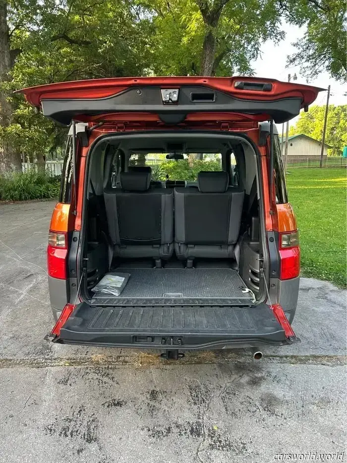 Iba a comprar un Honda Element, pero ustedes me disuadieron.