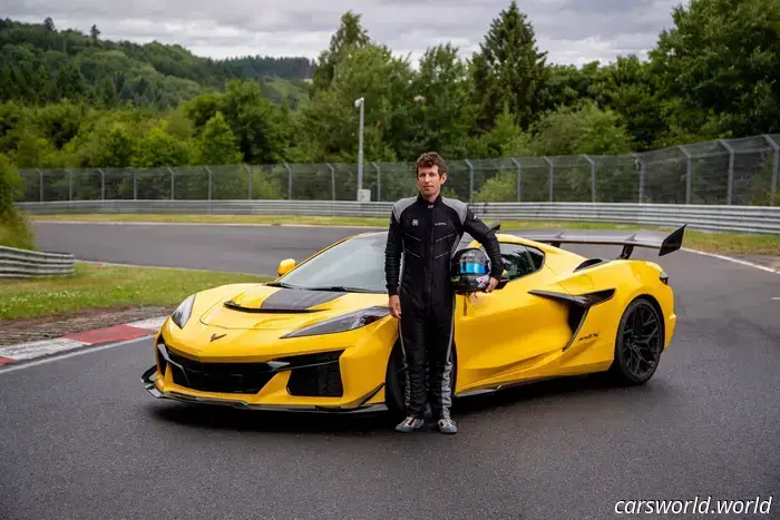Chevy Corvette ZR1X и ZR1 оба побили рекорд Нюрбургринга у Mustang GTD