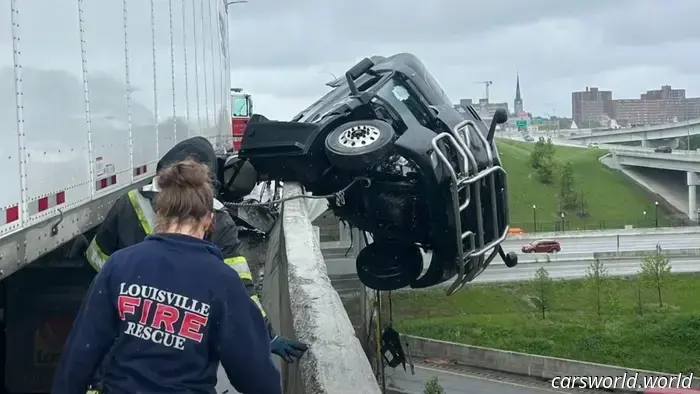 Remarkably Swift Crane Rescue Averts Disaster for Semi-Truck Driver Hanging from Bridge