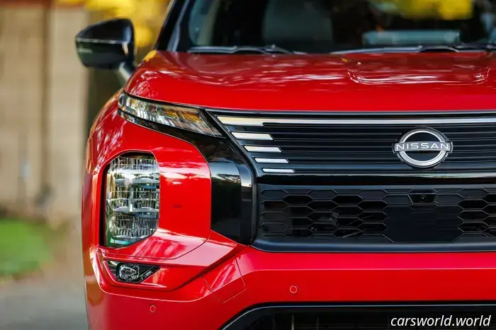 The 2026 Nissan Rogue Plug-In Hybrid resembles a Mitsubishi Outlander but features a less prominently colored grille.