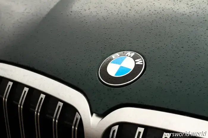 Revisión del BMW Alpina XB7 2025: Un SUV llamativo para adultos