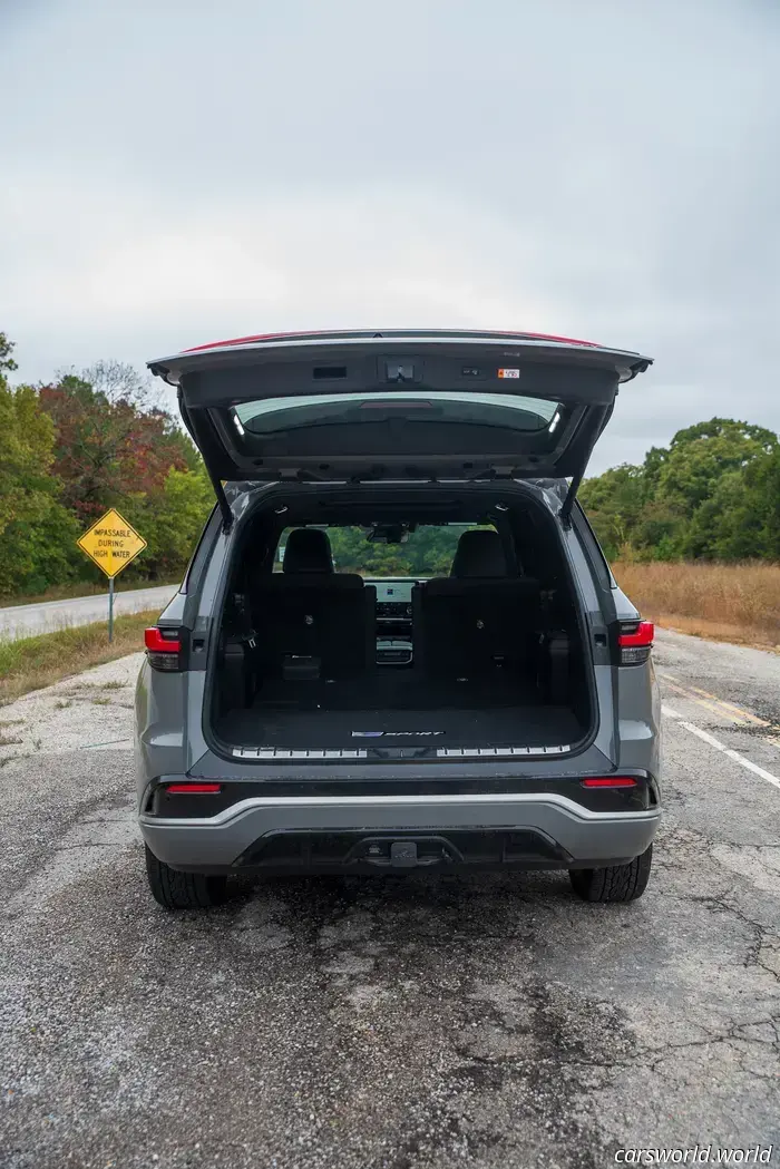 Análisis del Lexus TX 500h 2025: simplemente elige el Grand Highlander.