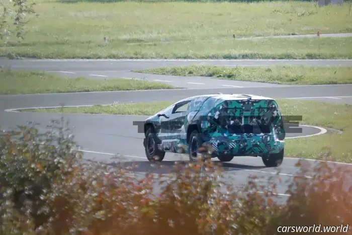 Este prototipo loco de vehículo eléctrico fue construido con dinero del petróleo saudí.