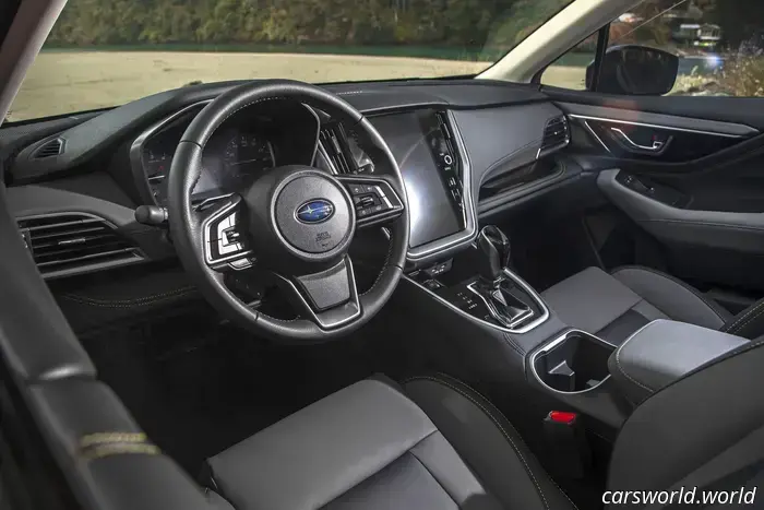 Subaru ha davvero ascoltato con il cruscotto della nuova Outback.