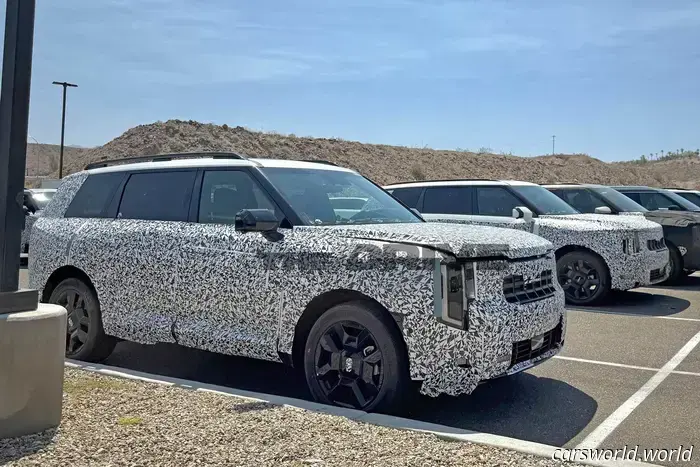 2026 Kia Telluride Revealed with a More Boxy Design in Latest Spy Photos