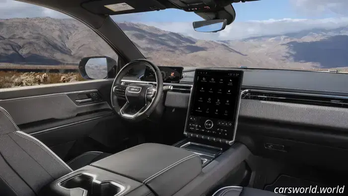 GMC Sierra EV 2026 Comienza en $28K Menos Que Antes, Agrega Equipamiento Todoterreno AT4