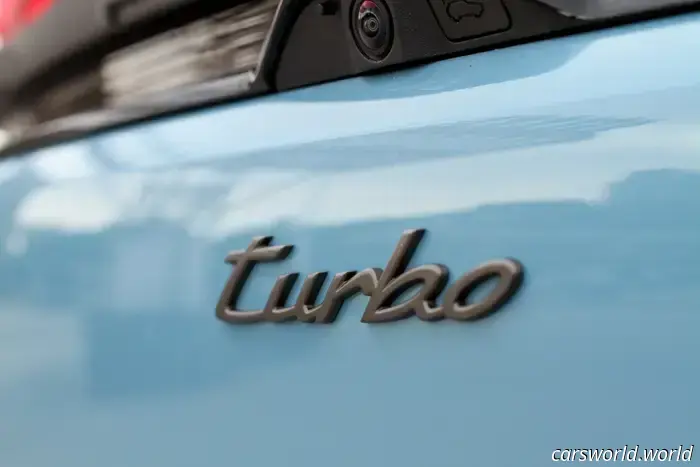 Revisión del Porsche Macan Turbo EV 2025: El Anti-Tesla